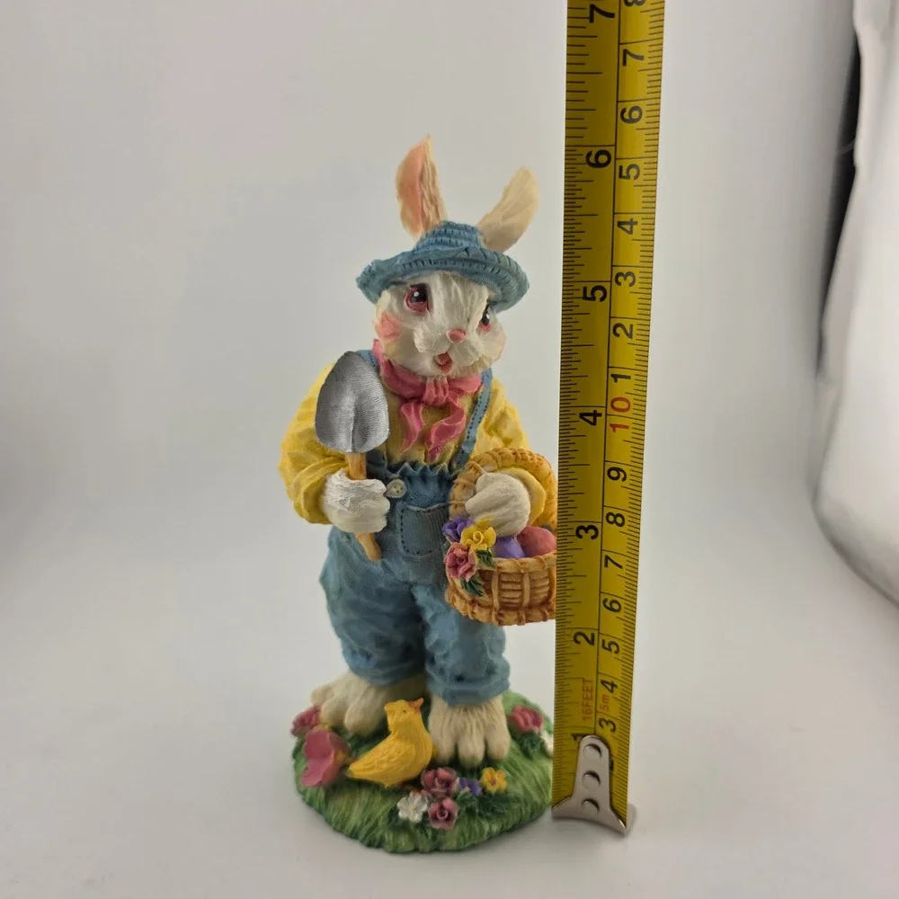 Easter Bunny Figurine‎ Home Decor OS Blue Yellow Unbranded EXCELLENT Gardening